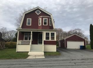 23 Freeborn St, Newport, RI 02840