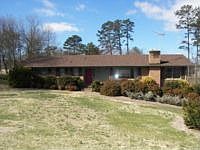 2nd image of 420 28th Avenue Ln NE