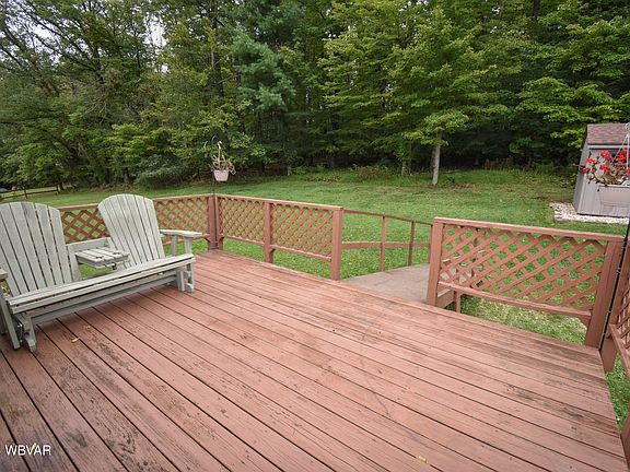 3rd image of 23 Woodland Dr