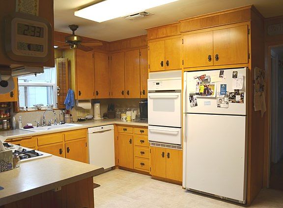 4th image of 1426 Koberlin St
