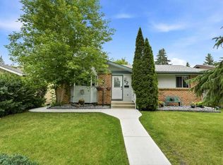 12 S Anders St, Red Deer, AB T4R1B8