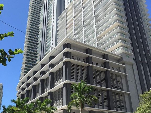3rd image of 1250 S Miami Ave #1806