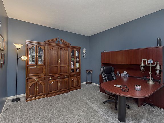 5th image of 18536 Oriental Oak Ct