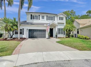 9441 Southern Orchard Rd N, Davie, FL 33328