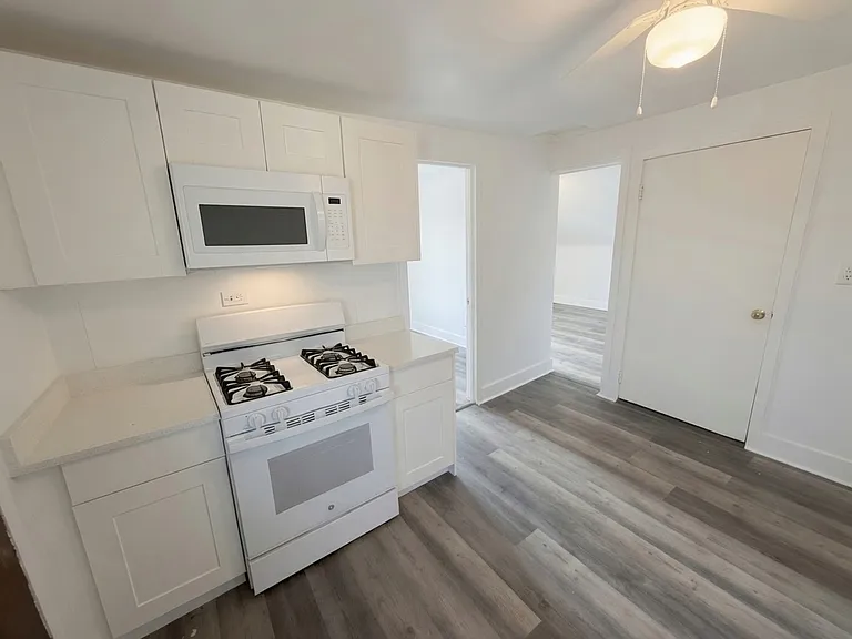 3251 N Osage Ave #2 — Photo 14
