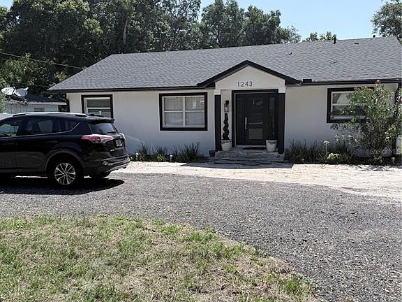 2nd image of 1243 DINGENS AVENUE