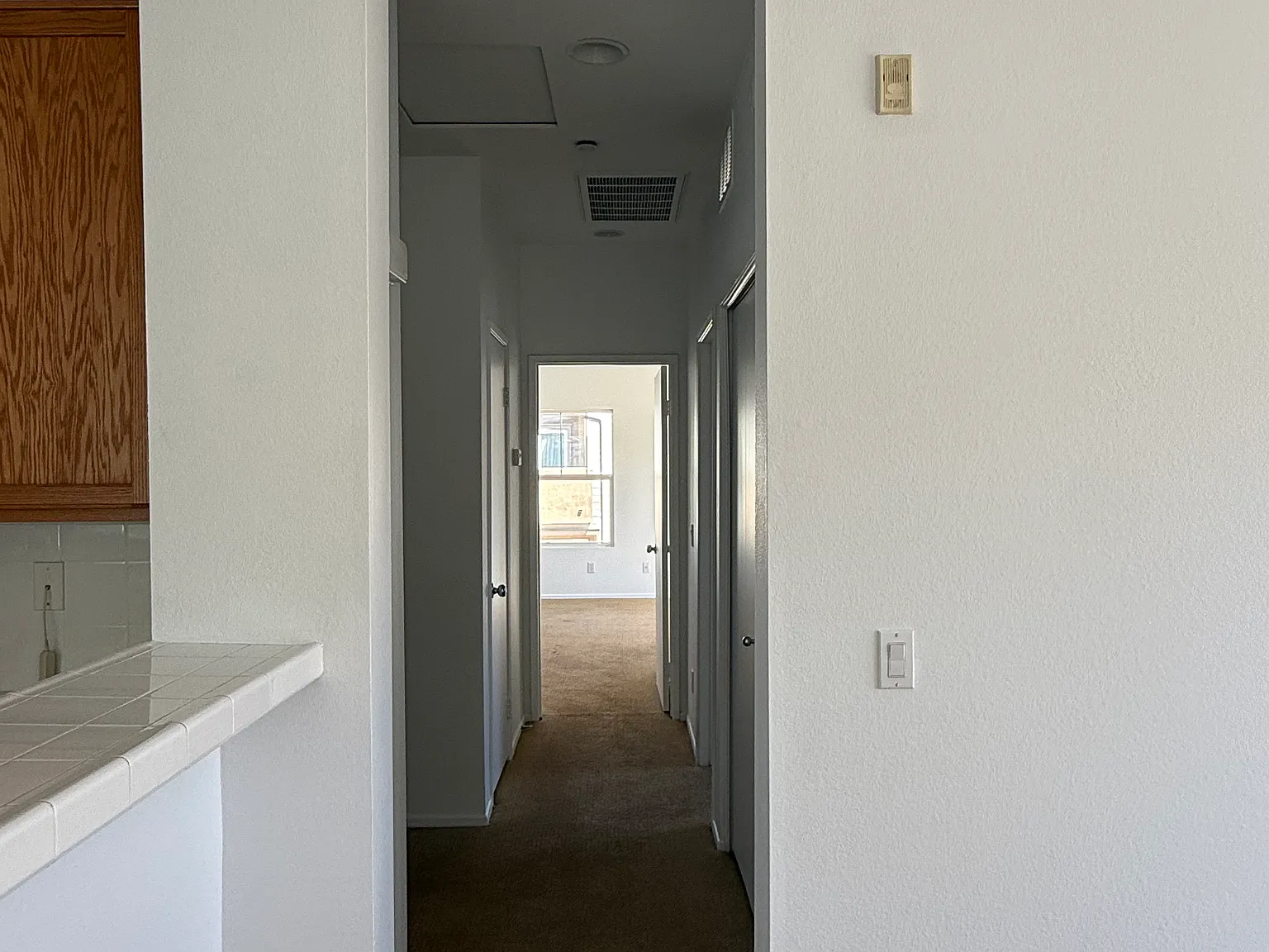 2 bed, 1350 sqft, $2,800 — Photo 4