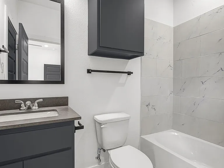 3010 Alpha Wolf Ct — Photo 27
