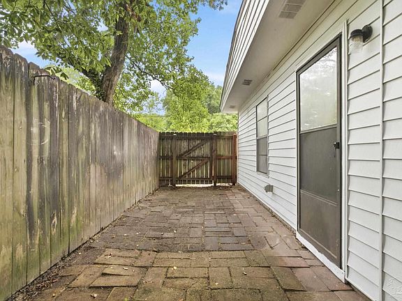 5th image of 503 Edison Dr