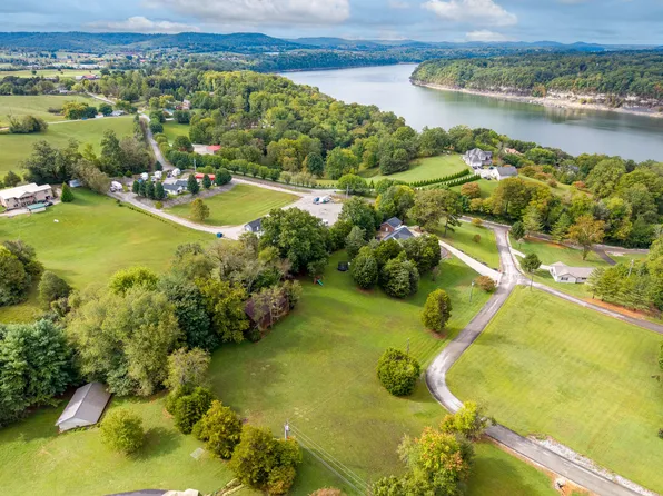 16 & Point #15, Bronston, KY 42518