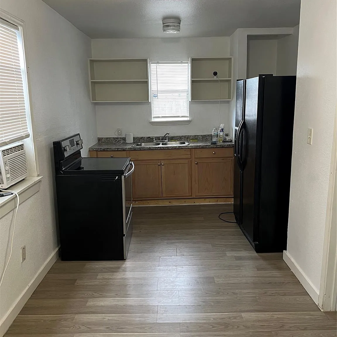 1 bed, 1.0 bath, 550 sqft, $665 — Photo 2