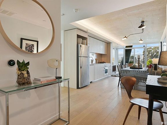 2nd image of 338 Potrero Ave #409