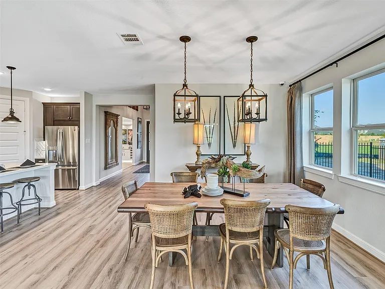 11 Shumard Oak Dr — Photo 14