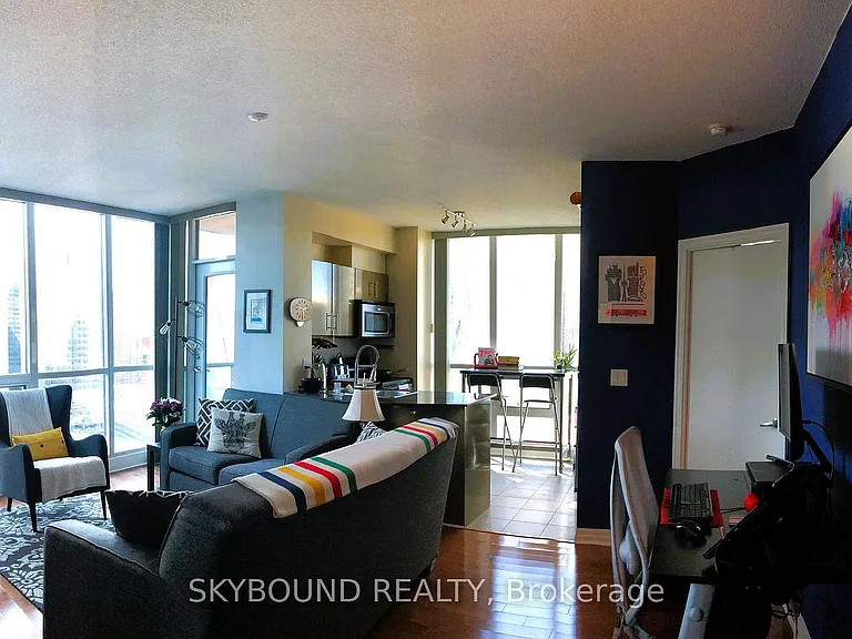 16 Yonge St #2802 — Photo 34