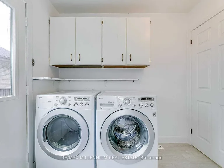 36 Bing Cres — Photo 14