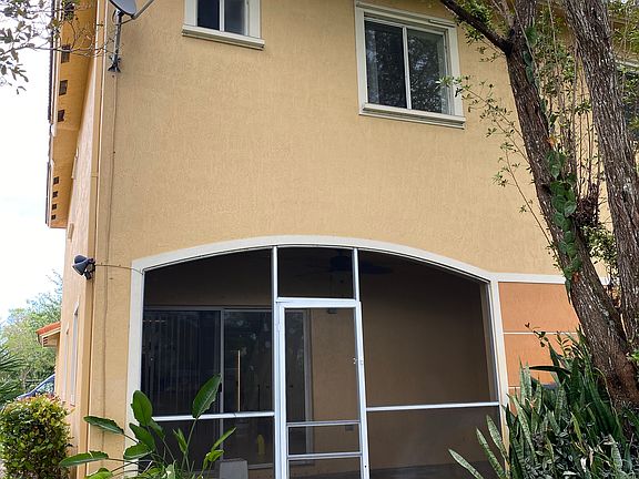 Townhouse Back