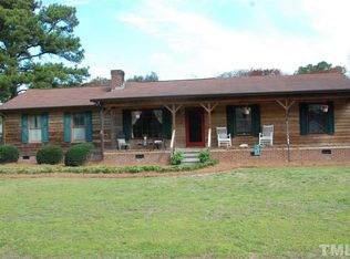 220 Robin Hood Rd, Dunn, NC 28334