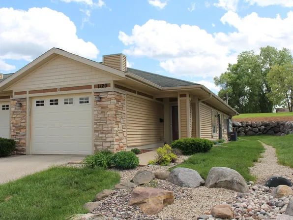 1120 Prospect Ave Unit 1, Portage, WI 53901