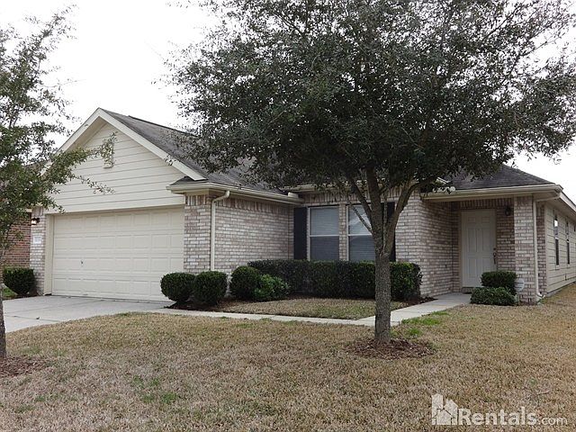 1st image of 11334 Harbour Lake Ct