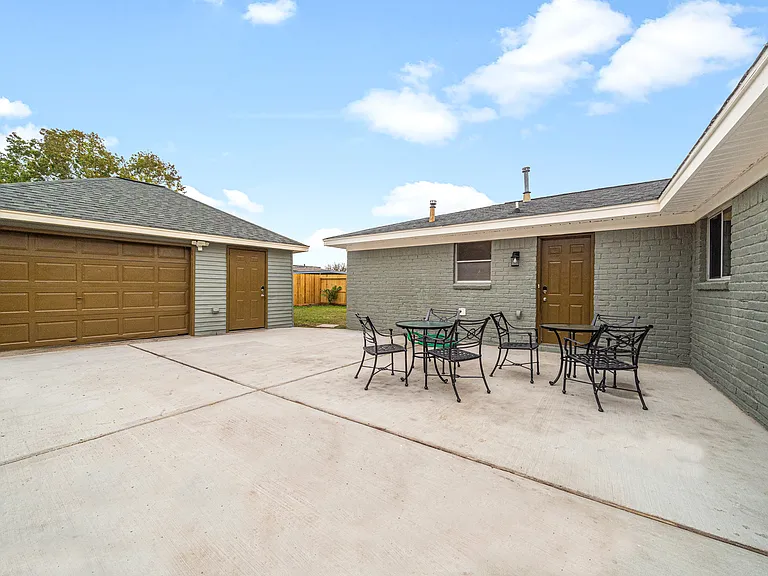 9123 Barton St — Photo 18