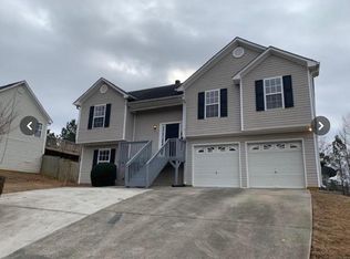 3767 Chesapeake Trace Ln, Flowery Branch, GA 30542