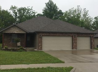 1908 E Maricopa Ave, Ozark, MO 65721