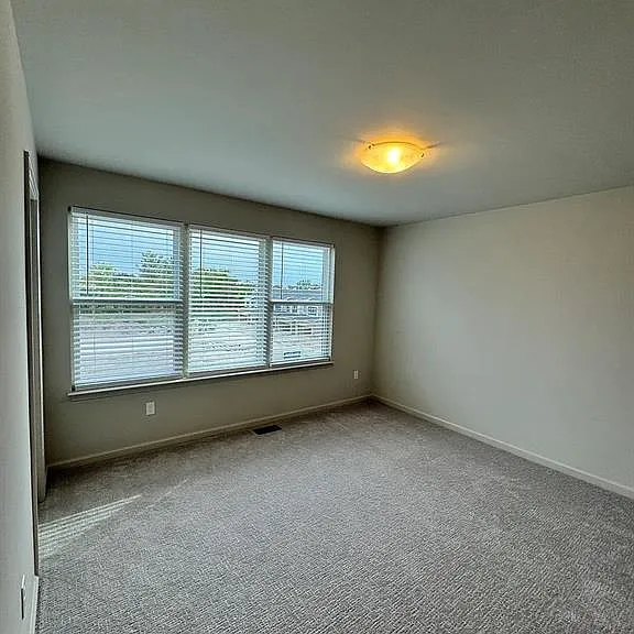 2151 Park Dr — Photo 33