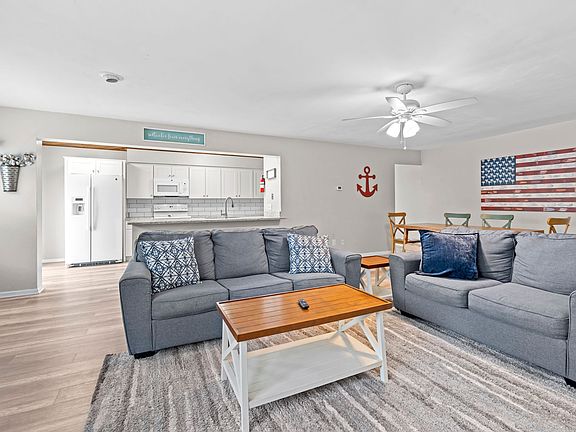 5th image of 4539 Ocean View Ave