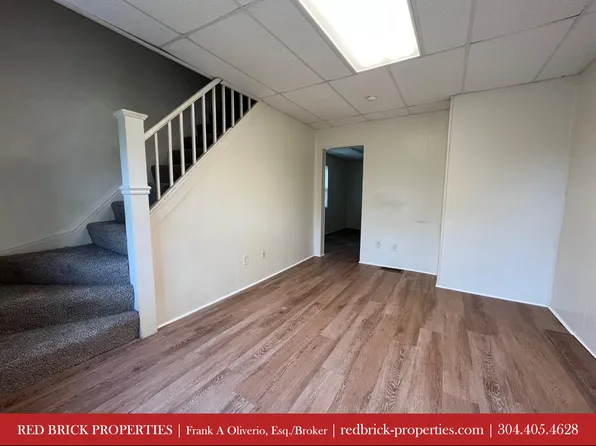 825 Virginia Ave, Fairmont, WV 26554