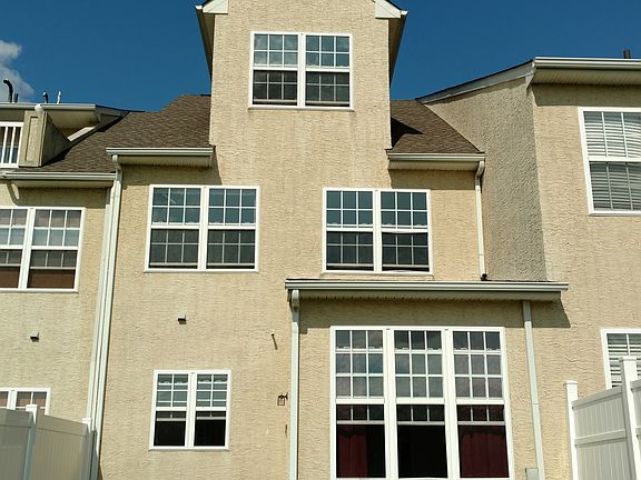 2nd image of 202 Wilmore Dr
