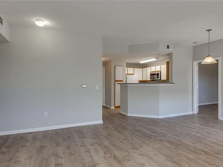 2320 Gracy Farms Ln #1131 — Photo 19