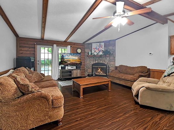 3rd image of 56 Ebenklein Ln