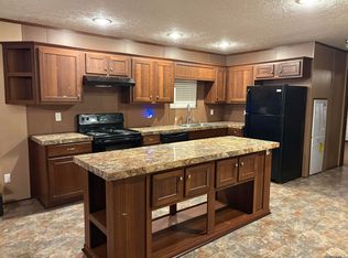 14427 Crystal Dr, Pride, LA 70770