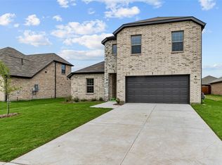 528 Hickory Ridge Dr, Van Alstyne, TX 75495