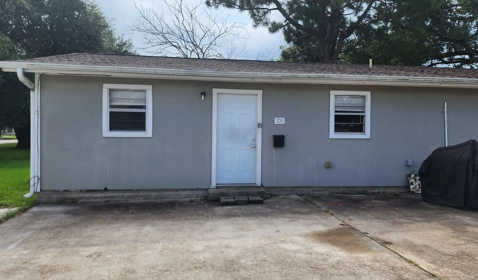 2 bed, 1430 sqft, $1,200 — Photo 1