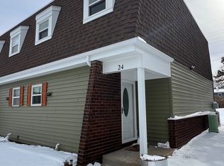24 Dorset Ct, Edwardsville, IL 62025
