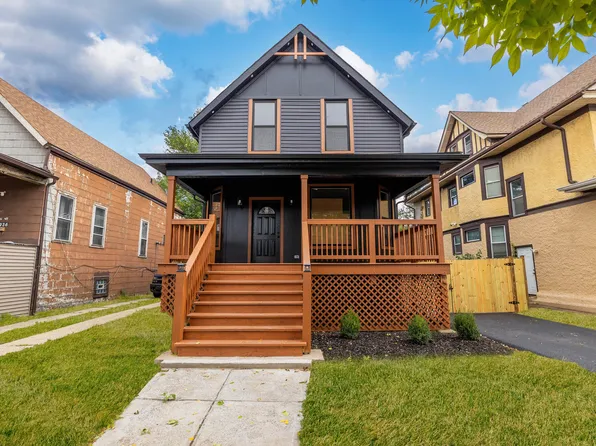 5934 W Erie St, Chicago, IL 60644