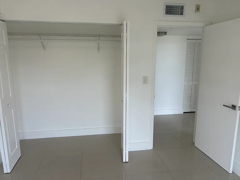 2075 SW 122nd Ave #409 — Photo 11