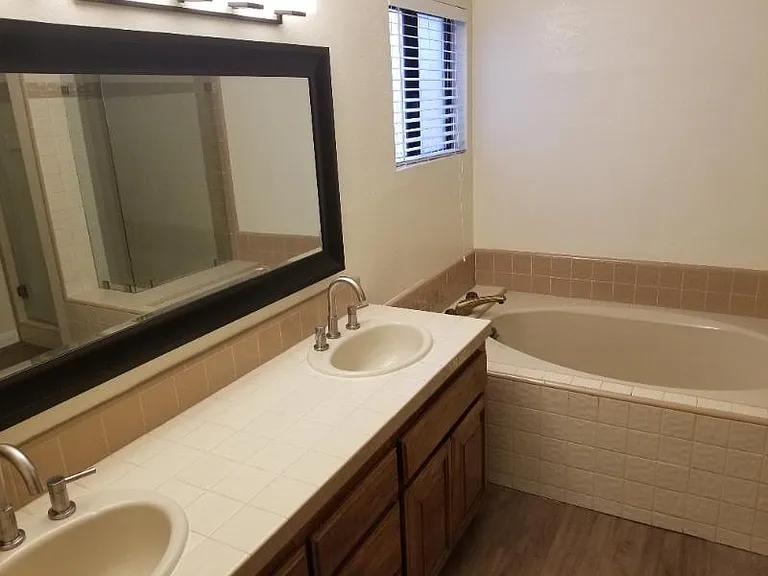 Master Bath with 2 sinks.