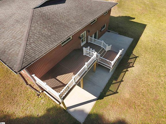 3rd image of 288 Raines Rd