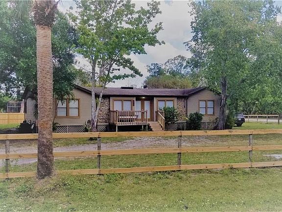 3rd image of 2468 Payne Ln