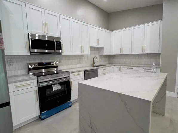 15449 Lakes Of Delray Boulevard, Delray Beach, FL 33484