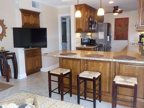 5th image of 1255 Tarpon Center Dr APT 210