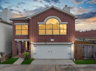9705 Linkmeadow Ln, Houston, TX 77025