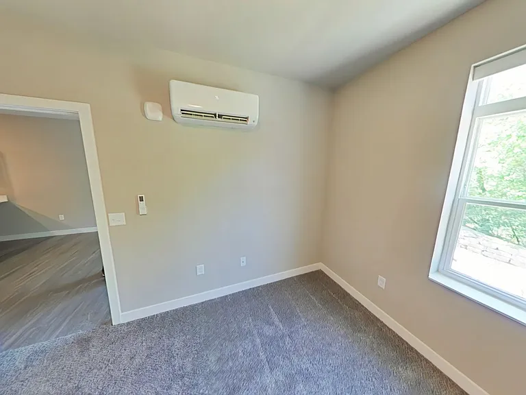 Beaverbrook Apartments — Photo 35