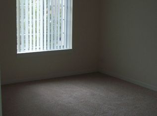 1724 E Hintz Rd, Arlington Heights, IL 60004