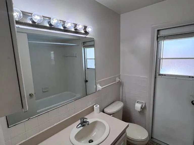 350 Orion Ct — Photo 12