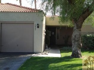 1425 Sunflower Cir S, Palm Springs, CA 92262