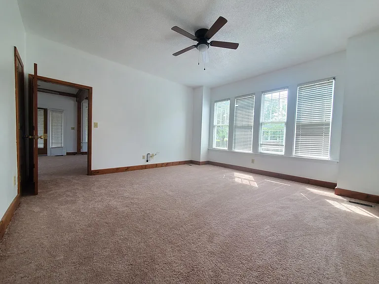 315 Martin Luther King Jr Blvd — Photo 11