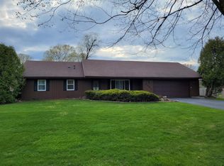 8061 Orchard Dr, Michigan City, IN 46360